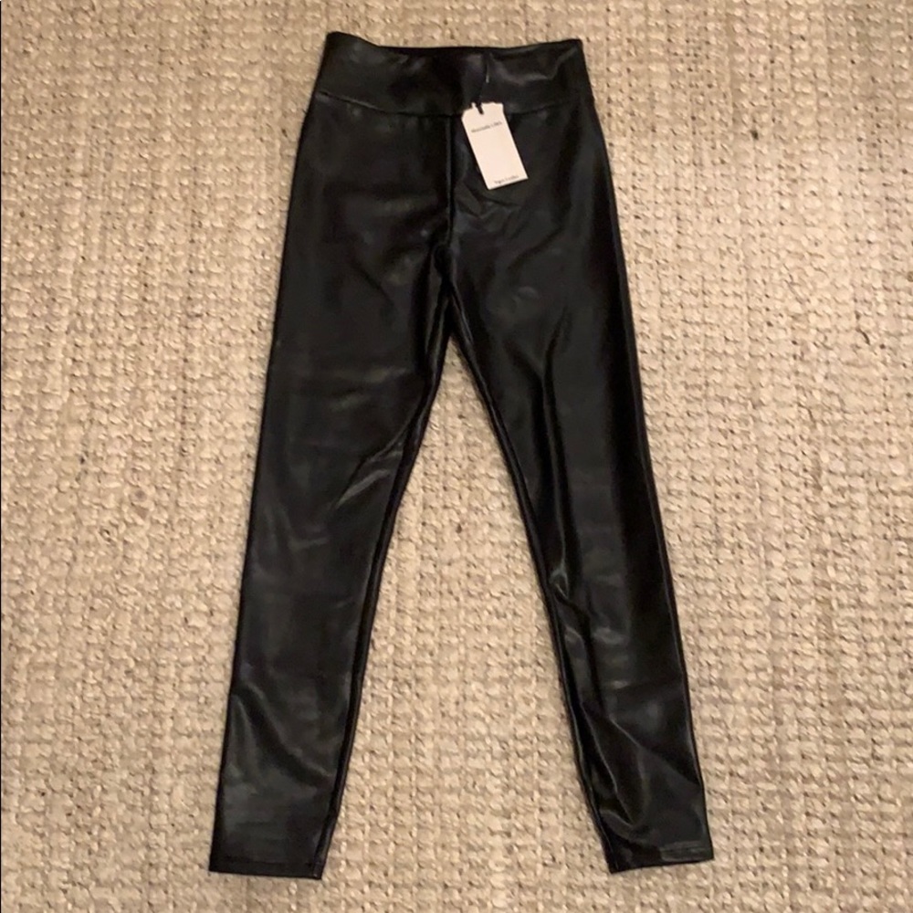 Abercrombie & Fitch leather leggings new!